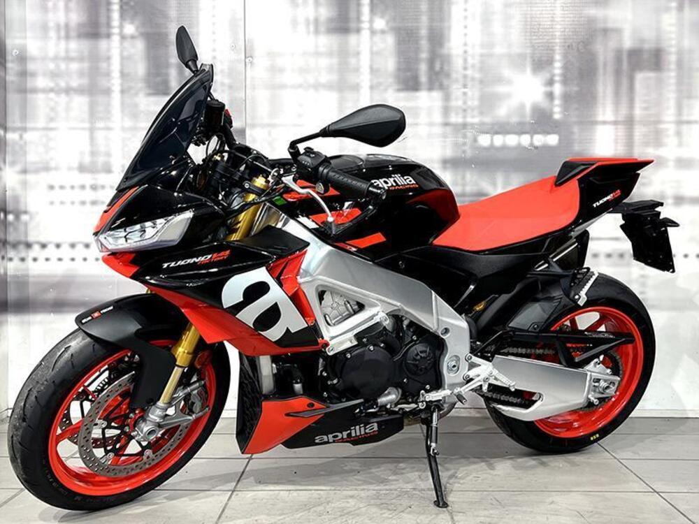 Aprilia Tuono V4 (2021 - 24) (7)