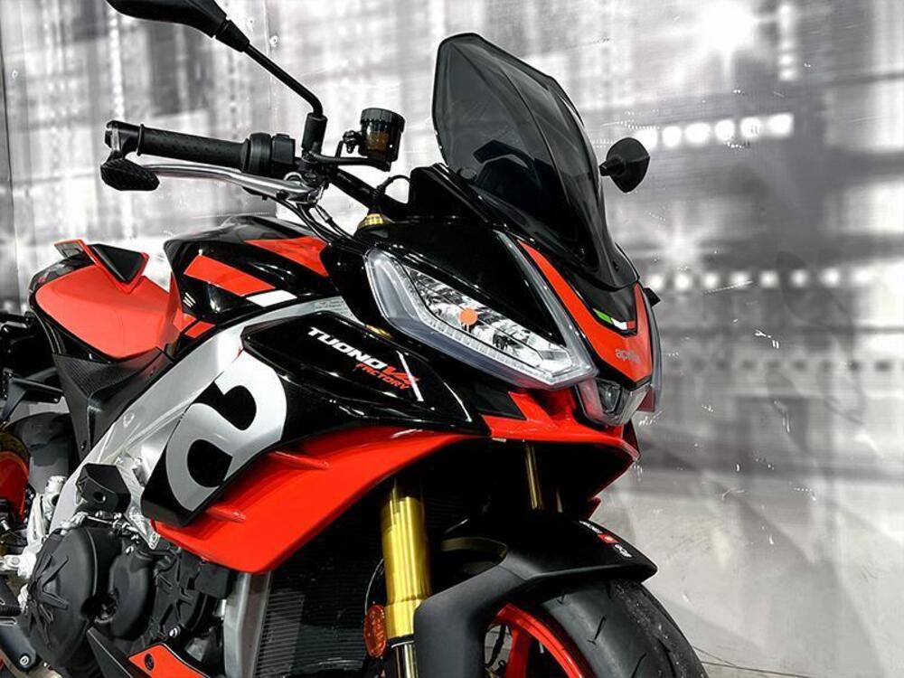 Aprilia Tuono V4 (2021 - 24) (9)
