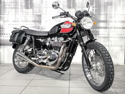 Triumph Bonneville T100 (2001 - 07) usata