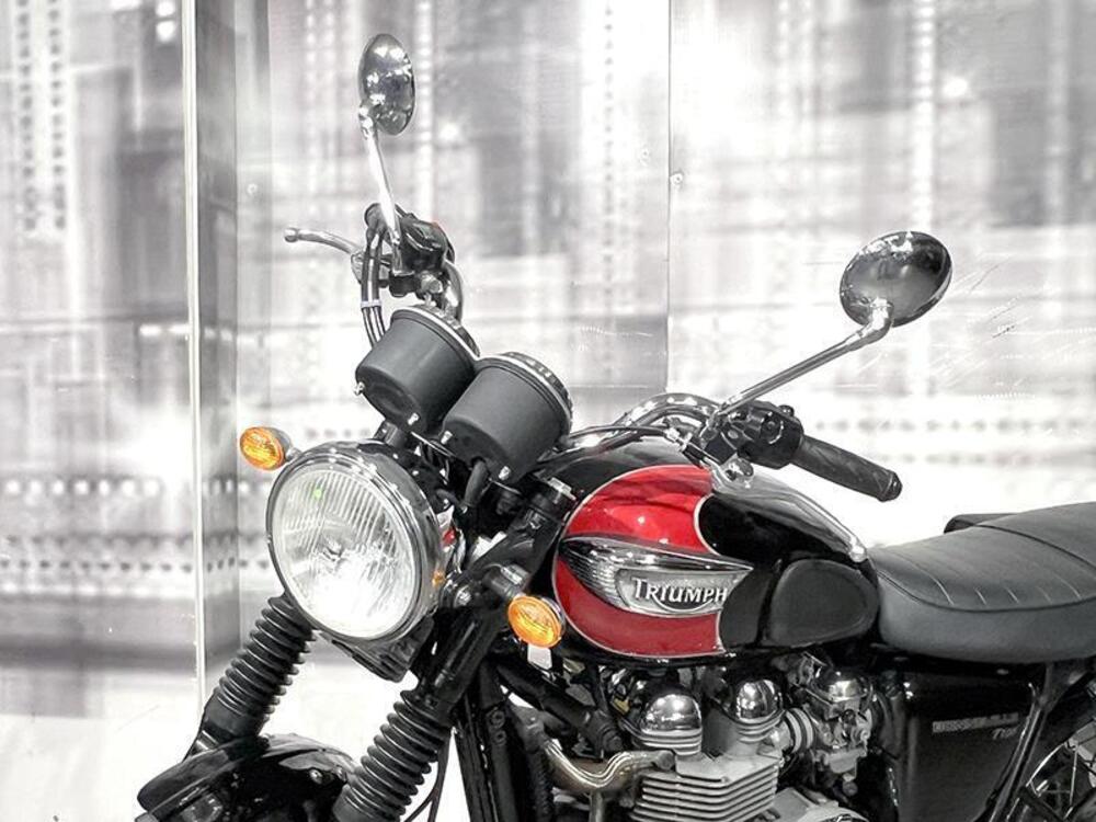 Triumph Bonneville T100 (2001 - 07) (9)