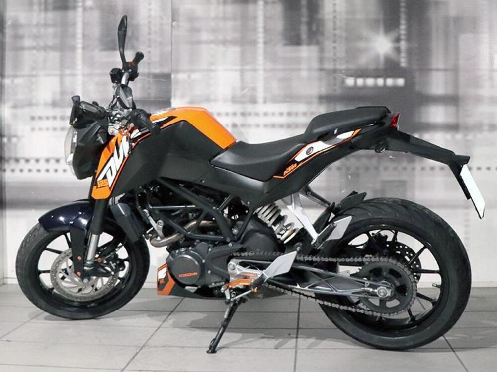 KTM 125 Duke ABS (2013 - 16) (2)