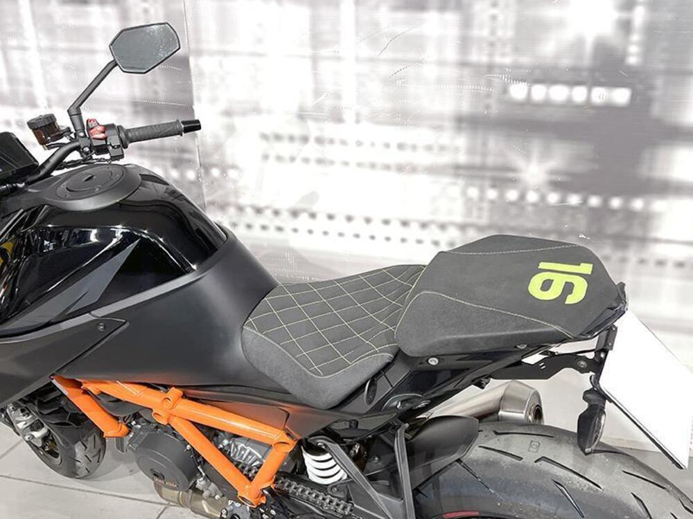 KTM 1290 Super Duke R (2020) (5)