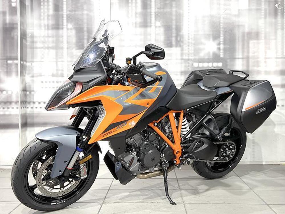 KTM 1290 Super Duke GT (2022 - 25) (7)