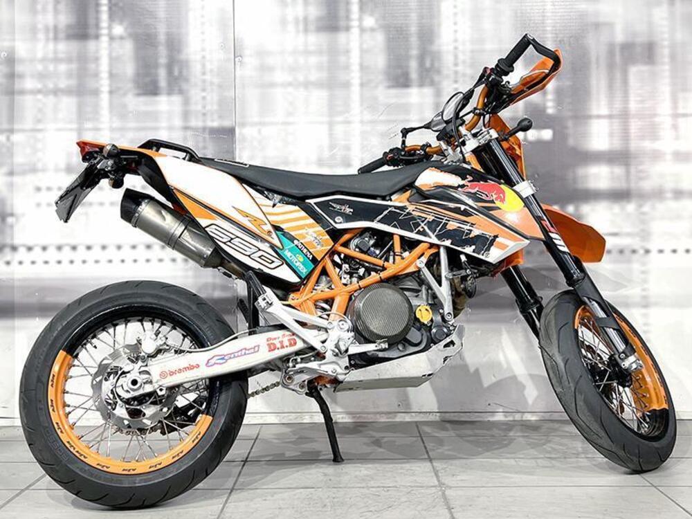 KTM 690 SMC (2008- 11) (7)