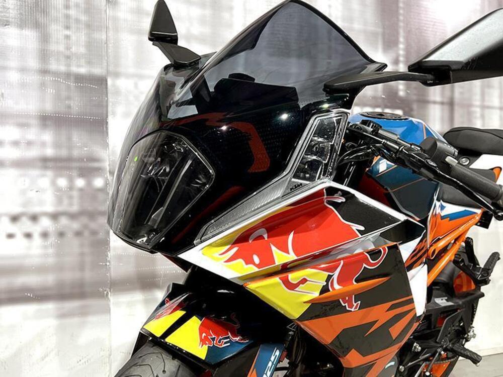 KTM RC 125 (2022 - 26) (5)