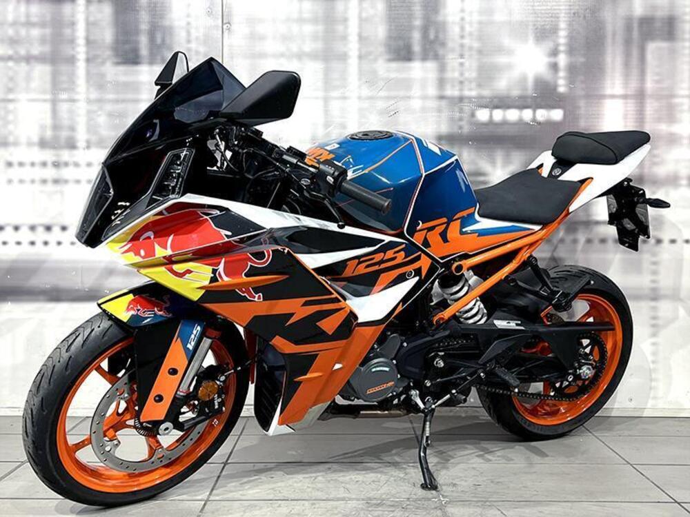 KTM RC 125 (2022 - 26) (7)