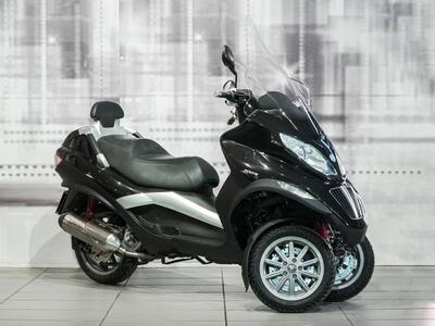 Piaggio MP3 300 (2010 - 11) usata