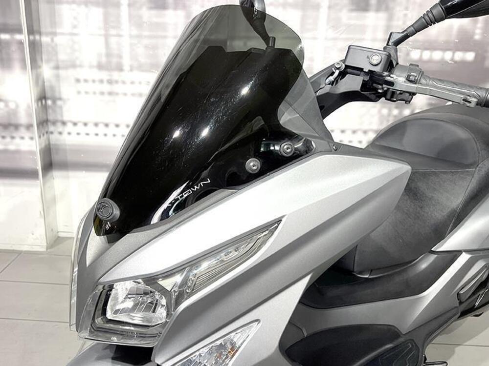 Kymco X-Town 300i ABS (2016 - 20) (5)