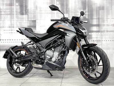 CFMOTO 300NK (2021 - 25) usata