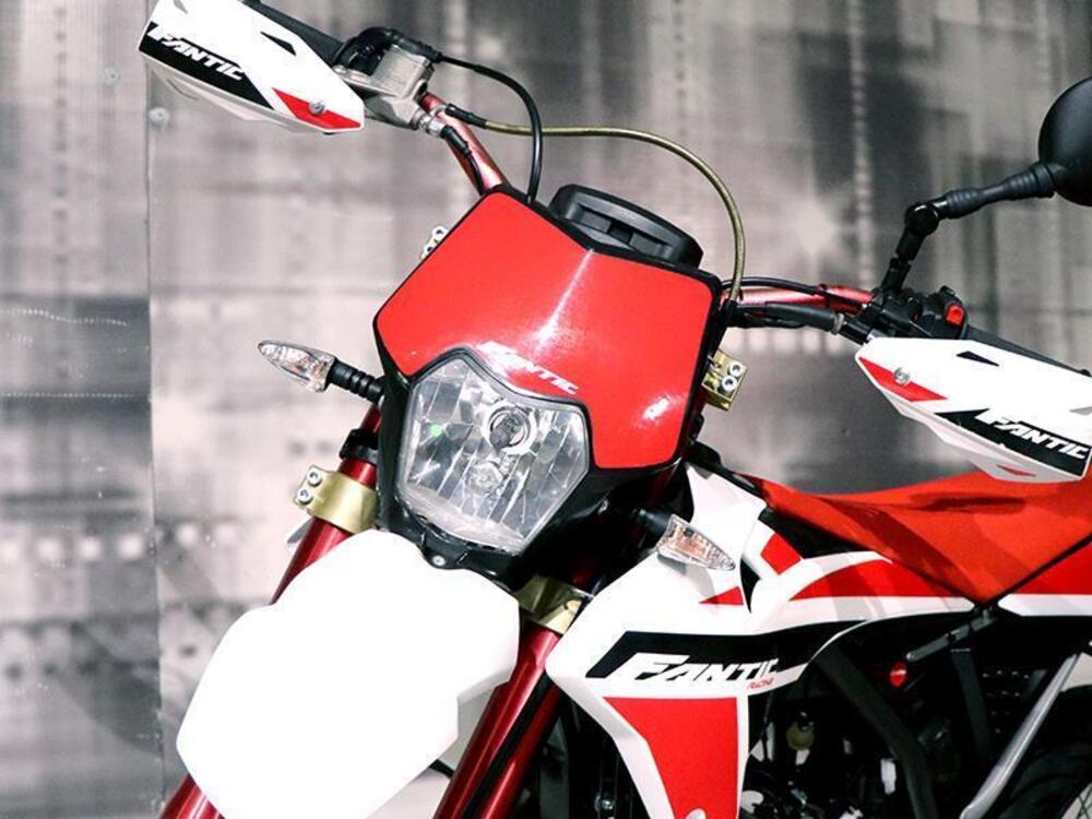 Fantic Motor XM 50 Motard Competition 2T (2021 - 22) (3)