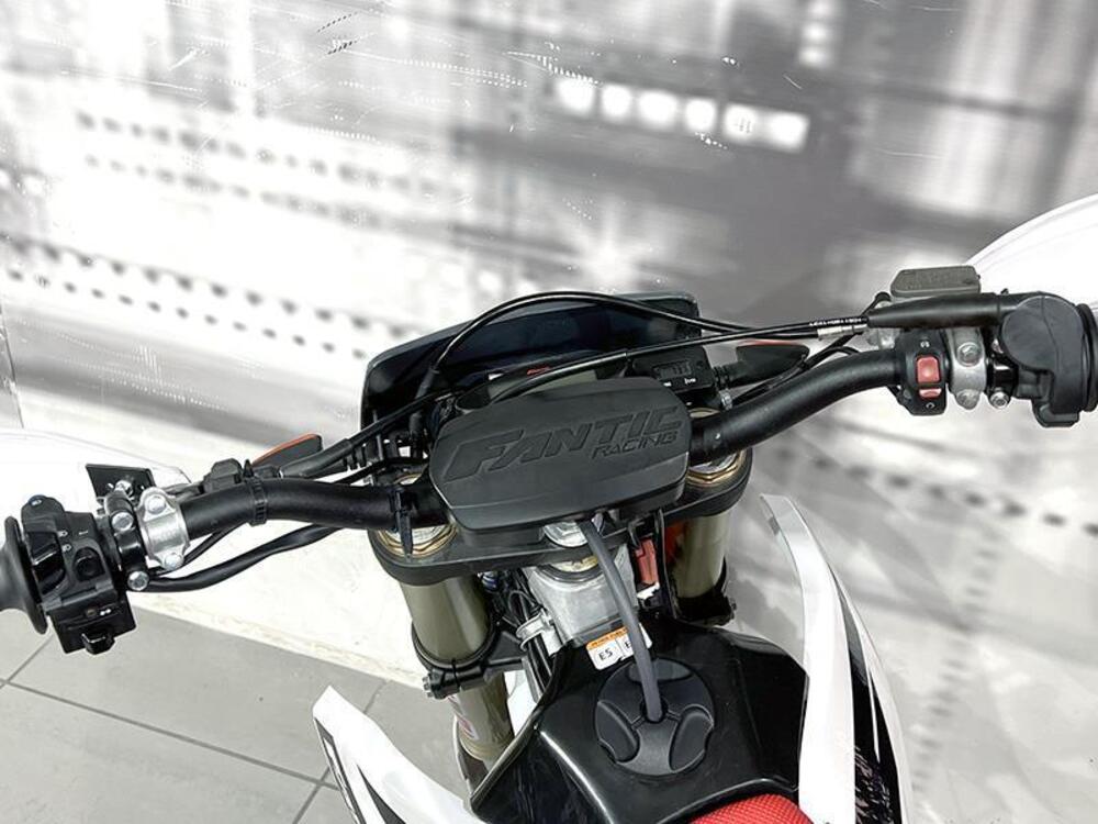 Fantic Motor XE 125 Enduro (2022) (6)