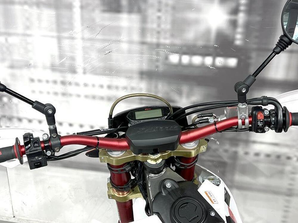 Fantic Motor XEF 125 Competition 4T (2022) (5)