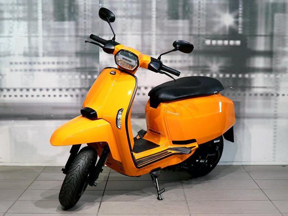Lambretta V50 Special (2018 - 20) (7)