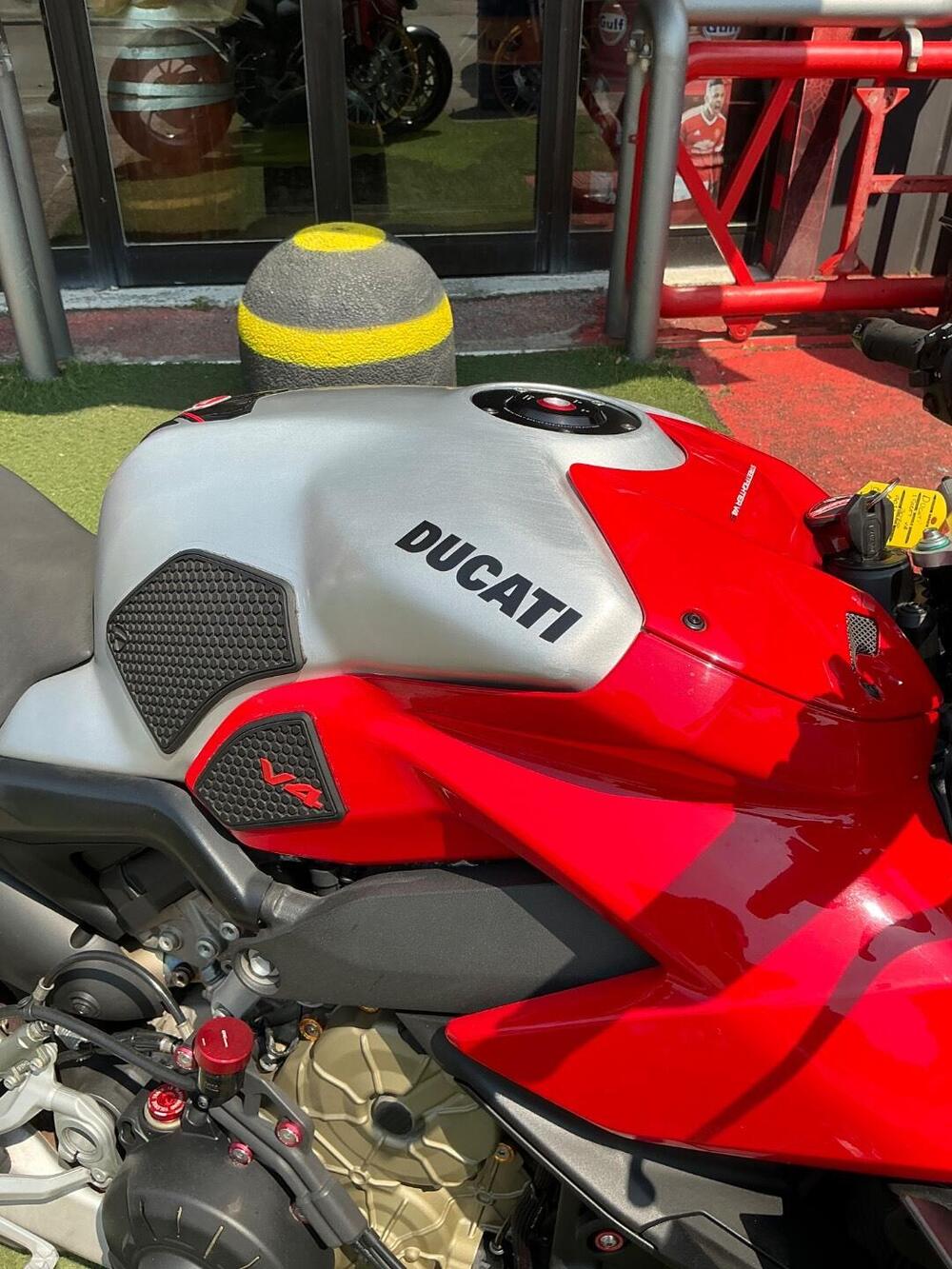 Ducati Streetfighter V4 1100 S (2020) (10)