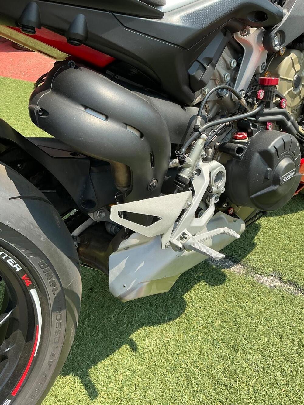 Ducati Streetfighter V4 1100 S (2020) (12)
