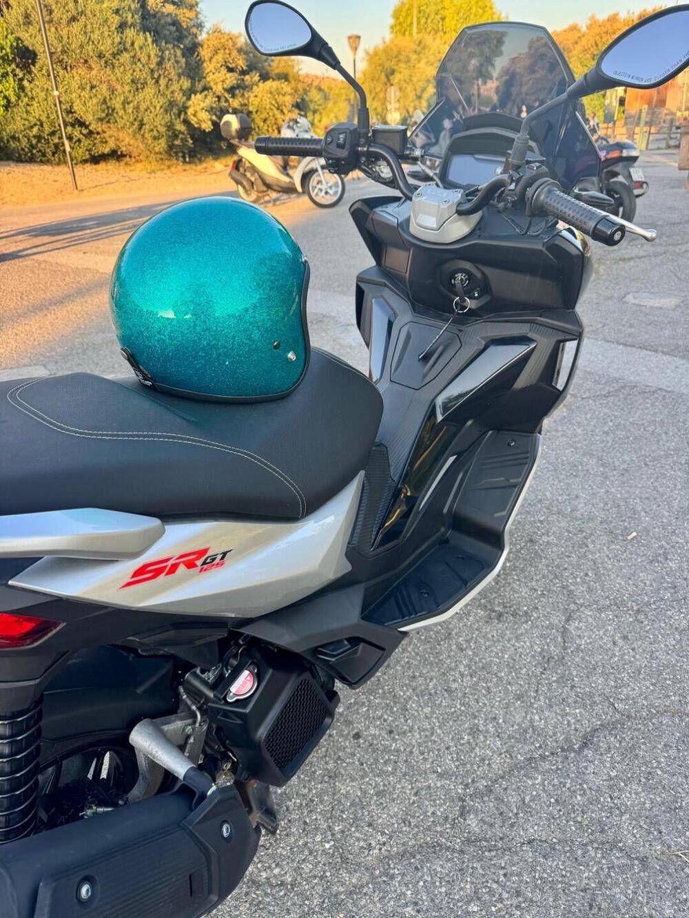 Aprilia SR GT 125 (2025 - 26) (5)