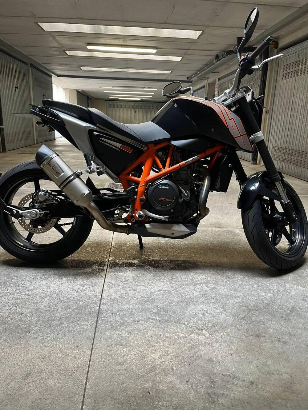 KTM 690 Duke (2012 - 16) (2)