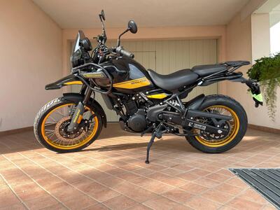 Royal Enfield Himalayan 450 (2024 - 25) usata