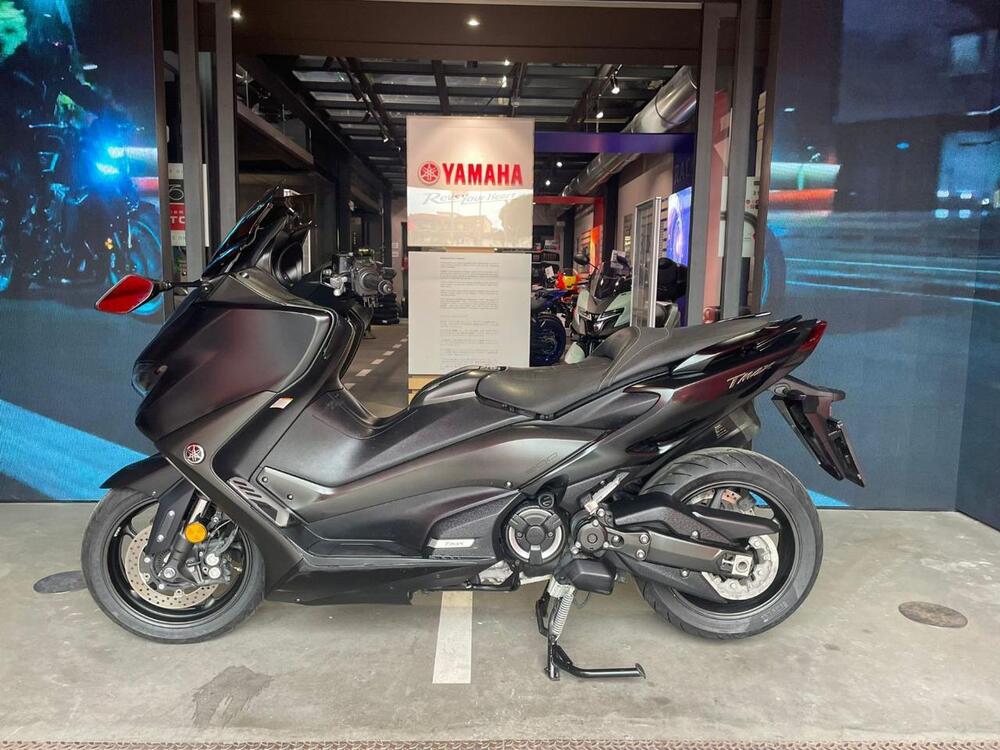 Yamaha T-Max 560 (2020 - 21) (4)