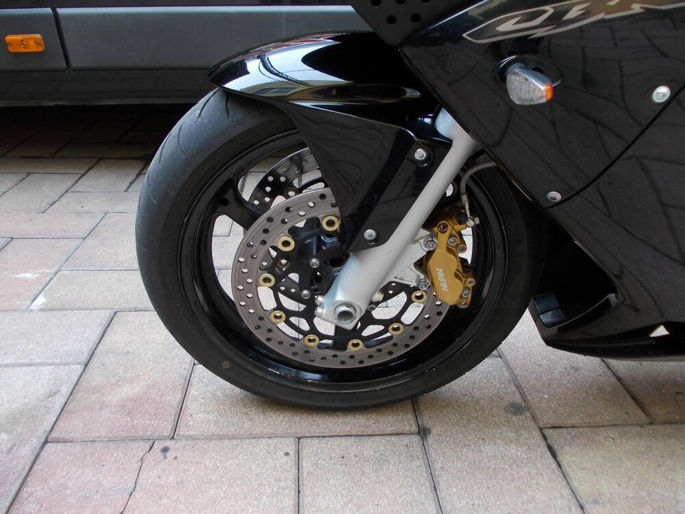 Honda CBR 600 RR (2003 - 04) (3)