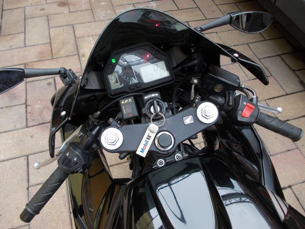 Honda CBR 600 RR (2003 - 04) (7)