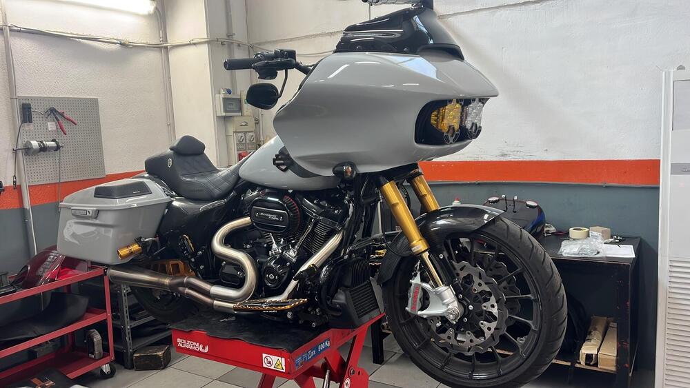 Harley-Davidson 114 Road Glide Special (2019 - 20) - FLTRXS (2)