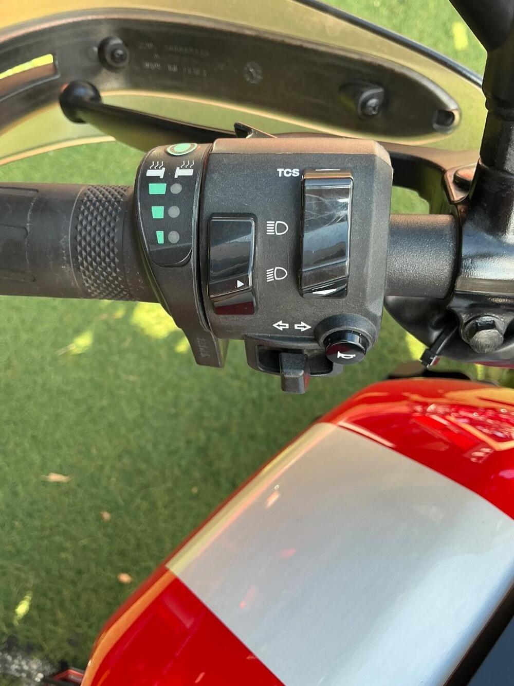 Yamaha XSR 900 ABS (2016 - 20) (16)