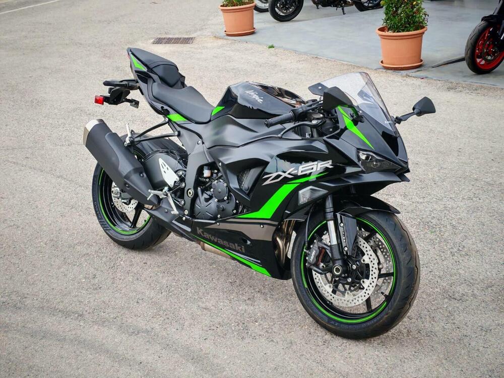 Kawasaki Ninja 636 ZX-6R (2024 - 26) (5)