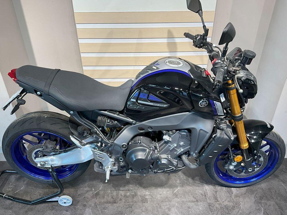 Yamaha MT-09 SP (2021 - 23) (8)