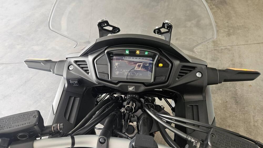 Honda Crossrunner Travel Edition ABS (2015 - 18) (5)
