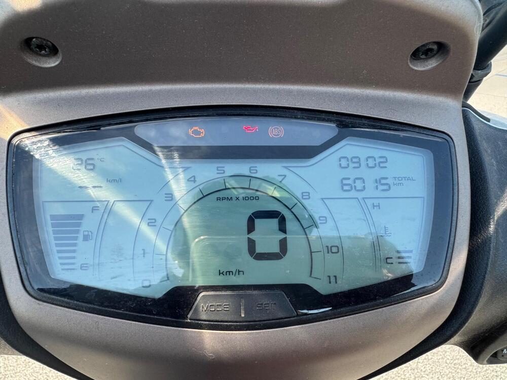 Piaggio Medley 125 ABS (2021 - 24) (6)