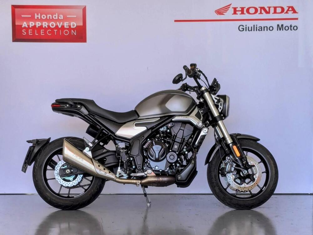 Voge Trofeo 500AC (2022 - 26) (5)