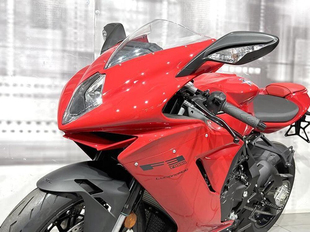 MV Agusta F3 800 Rosso (2021 - 23) (9)