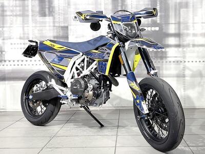 Husqvarna 701 Supermoto (2017 - 19) usata