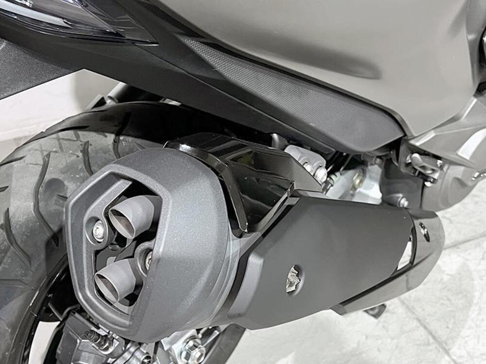 Kymco AK 550 Premium (2023 - 25) (3)