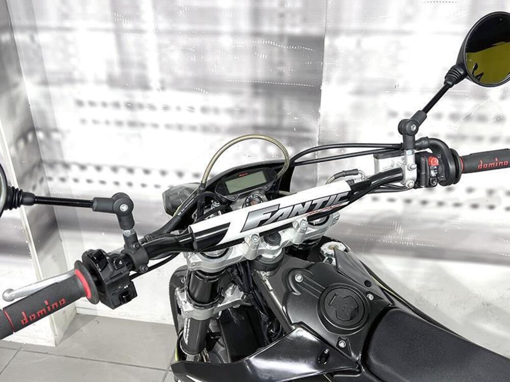 Fantic Motor XMF 125 Motard Performance 4t (2021 - 22) (5)