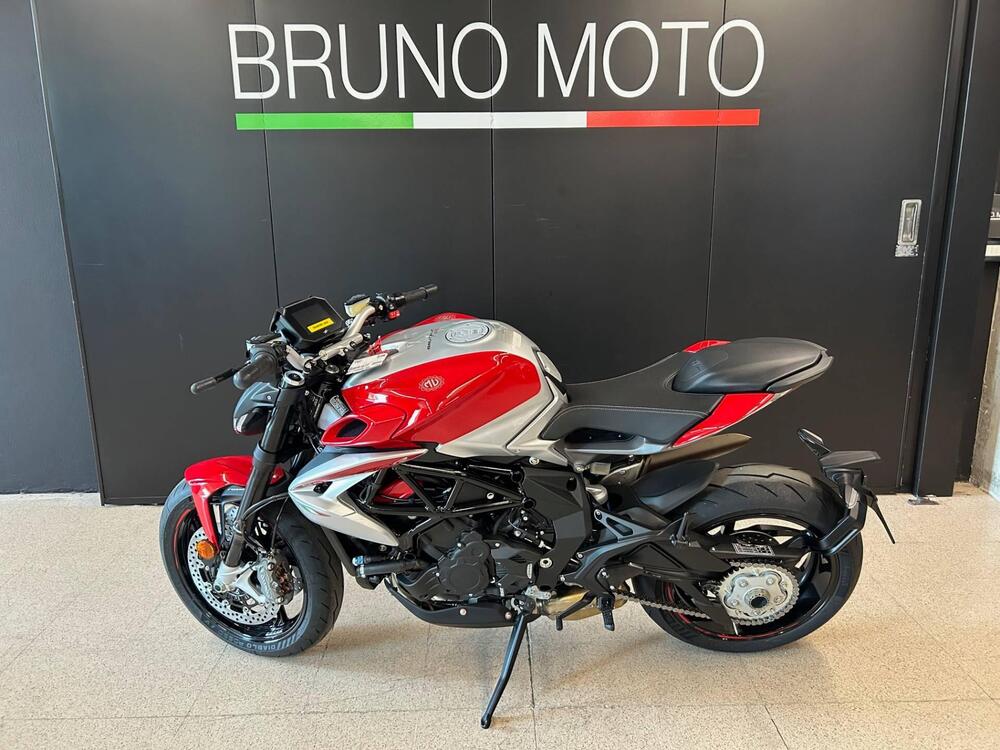 MV Agusta Brutale 800 RR Ottantesimo (2025 - 26) (2)