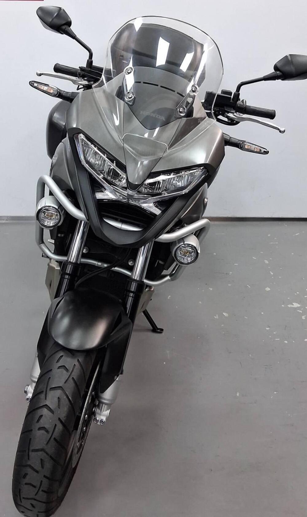 Honda Crossrunner Travel Edition ABS (2015 - 18) (2)
