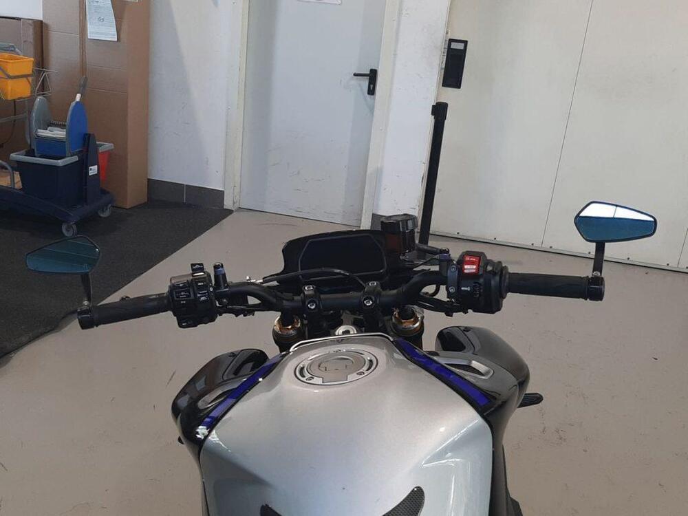 Yamaha MT-10 SP (2022 - 25) (7)