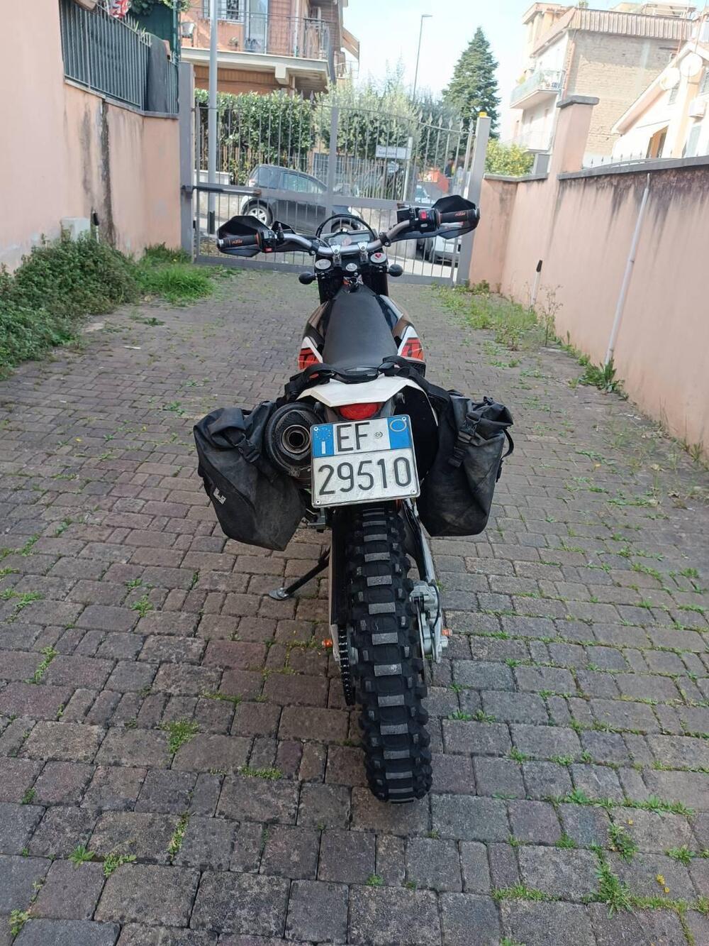 KTM 690 Enduro R (2012 - 17) (5)