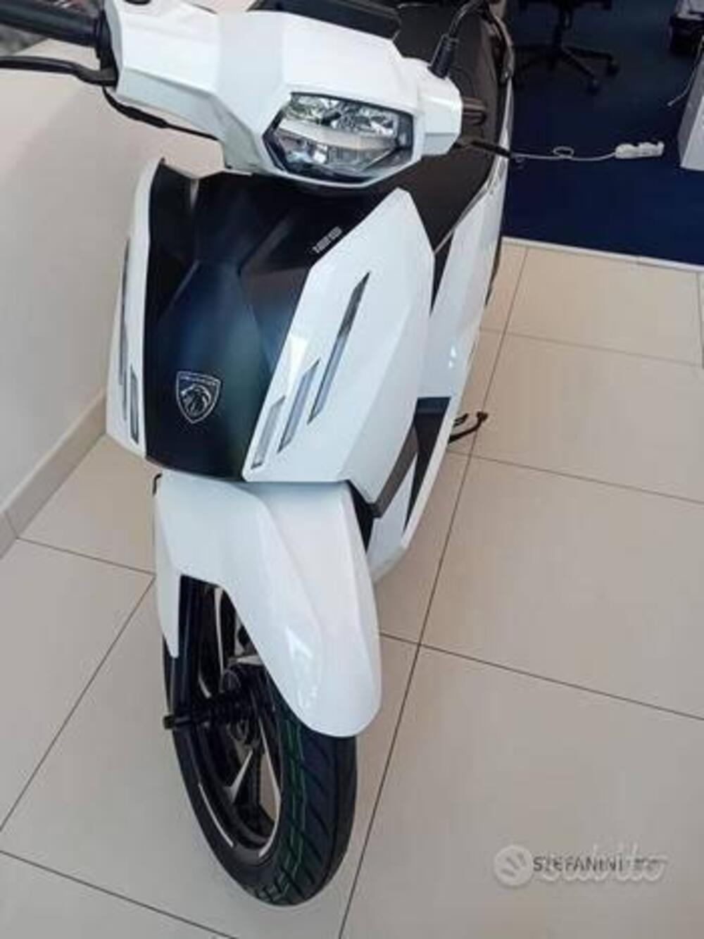 Peugeot Tweet 125 FL Allure (2023 - 25) (3)