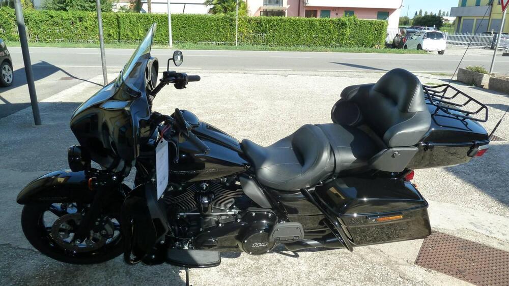 Harley-Davidson 114 Electra Glide Ultra Limited (2021 - 22) - FLHTK (7)