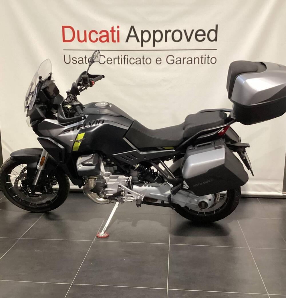 Moto Guzzi Stelvio (2024 - 26) (3)