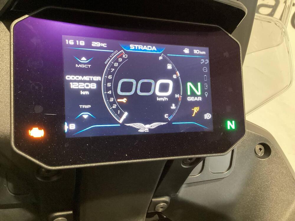 Moto Guzzi Stelvio (2024 - 26) (5)