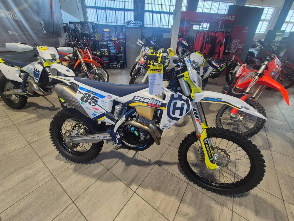 Husqvarna FE 250 (2022) (3)