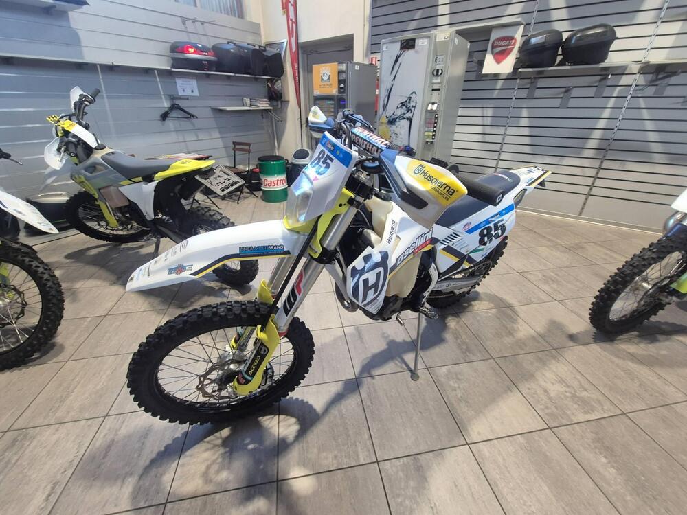 Husqvarna FE 250 (2022) (4)