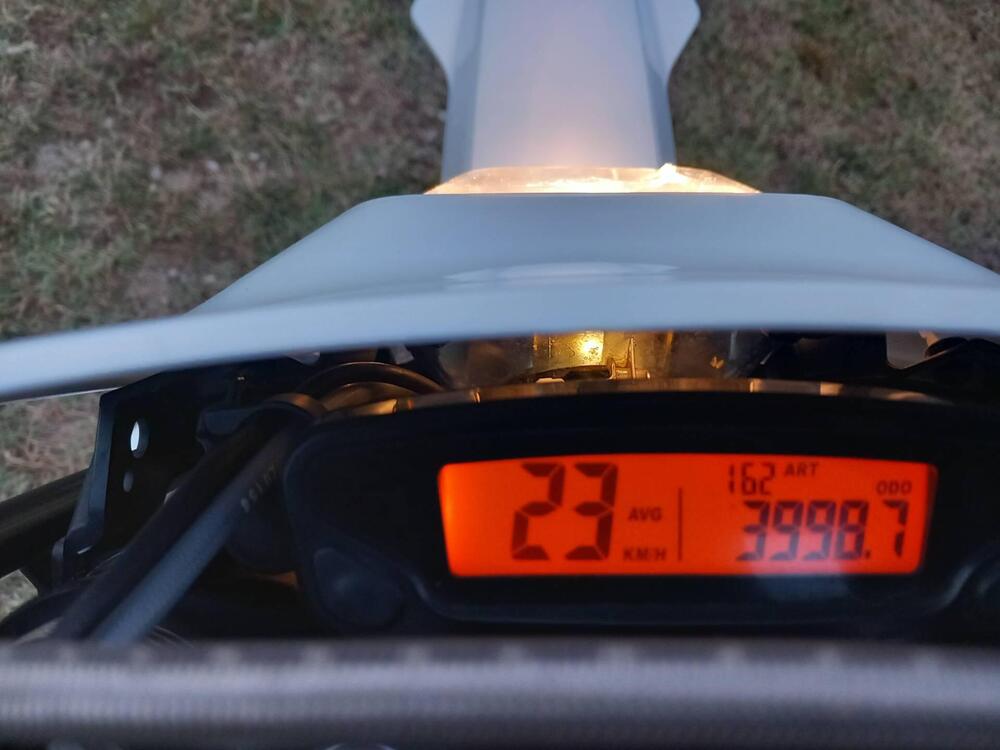 Husqvarna FE 250 (2019) (6)