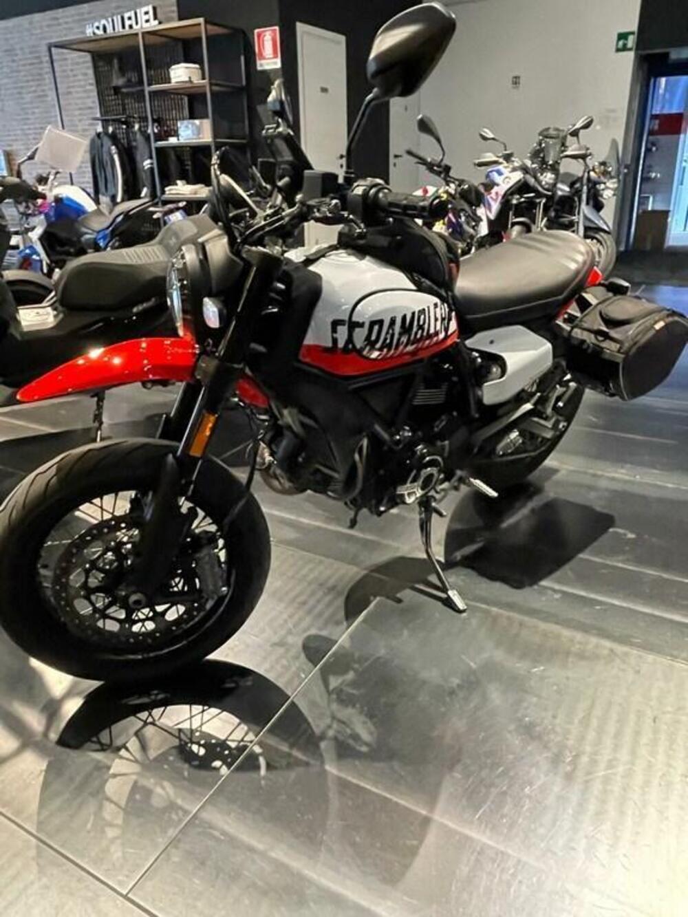 Ducati Scrambler 800 Icon (2021 - 22) (10)