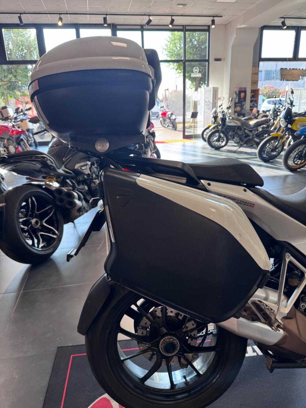 Ducati Multistrada 1200 S Touring (2010 - 12) (12)