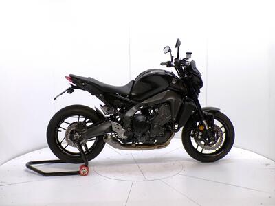 Yamaha MT-09 (2024 - 25) usata
